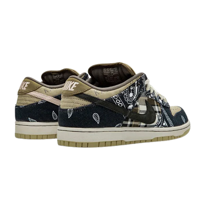 DUNK LOW SB X TRAVIS SCOTT CACTUS JACK