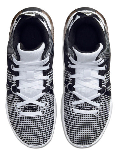 Nike LeBron Witness 7